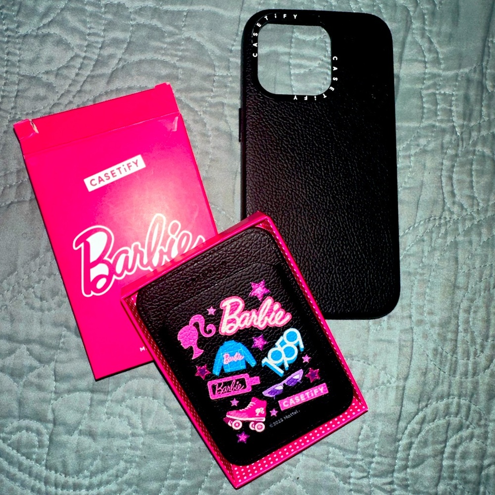 Castify Barbie MagSafe Card holder & Castify iPhone 14 Pro case included